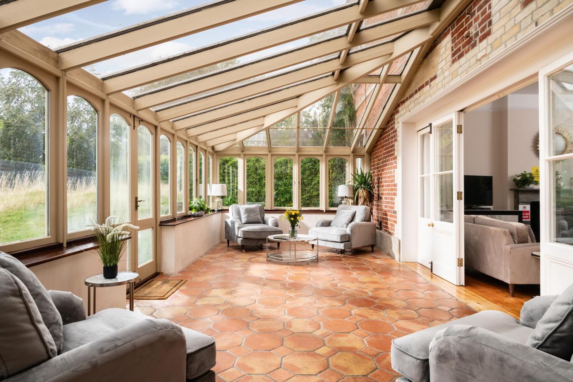 Villa Downwood Vineyard Manor In Idyllic Countryside Blandford Forum Exterior foto